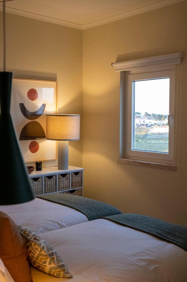 Moonrise Flat Apartment อัลเจซูร์ ภายนอก รูปภาพ