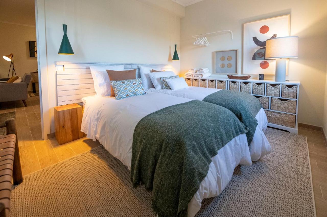 Moonrise Flat Apartment อัลเจซูร์ ภายนอก รูปภาพ